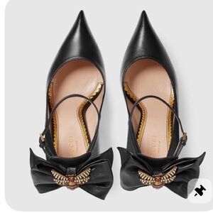 Authentic Gucci Black Heels with Bow Accent